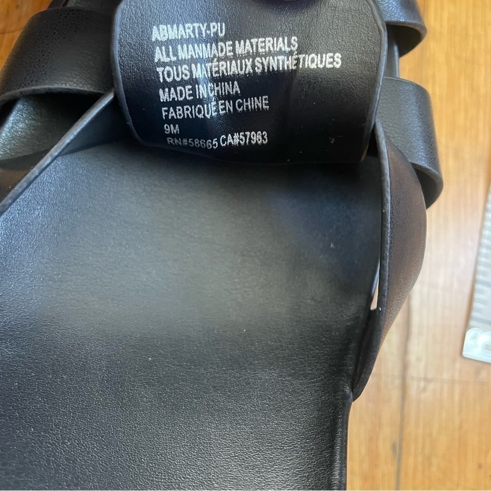 Abound Black Lugged Sole Platform Fisherman Sandals size 9 - Picture 3 of 5